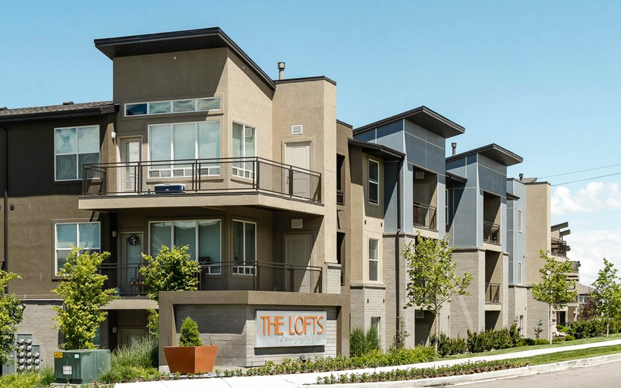 Paragon Corporate Housing - The Lofts at 7000 Apartments - Midvale Utah